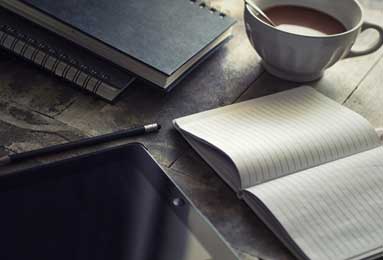 曼城终结魔咒夜，索博斯洛伊染红，哈兰德点射绝杀利物浦