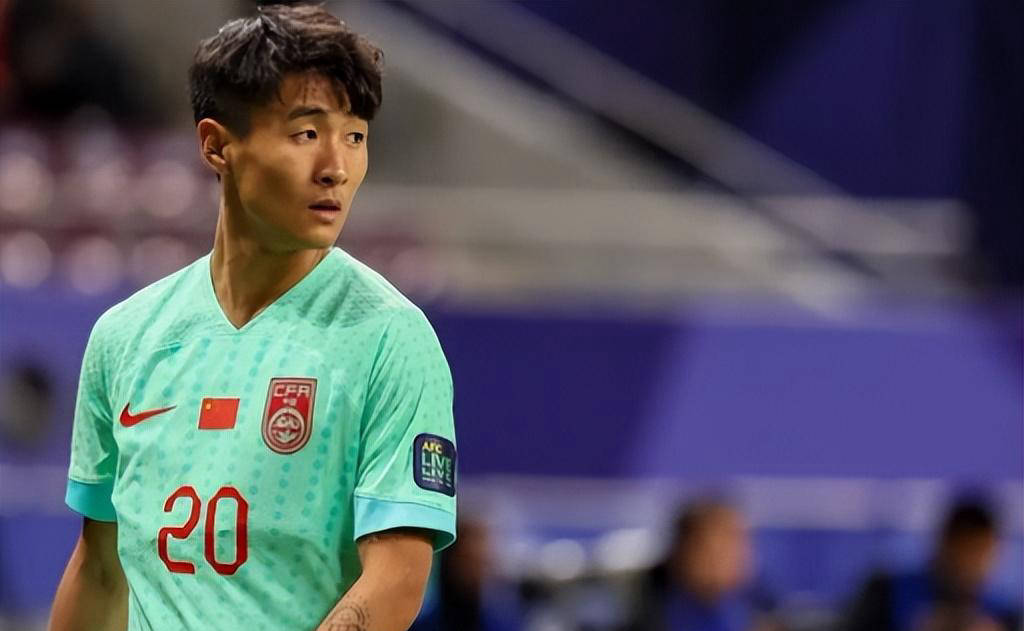 韦世豪本轮精彩破门助成都蓉城大胜浙江，社媒传闻离队留洋德甲被球迷辟谣